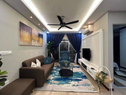 Homestay Rifhan D Tasik Biru Kundang, Gamuda Garden