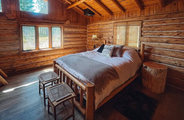 Homestead Cabin