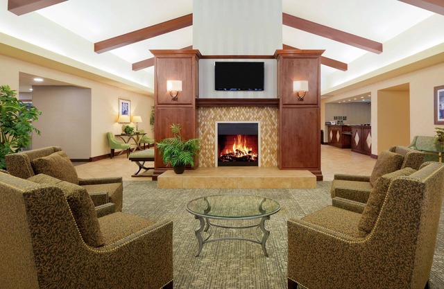 Homewood Suites By Hilton Sacramento Airport - Natomas