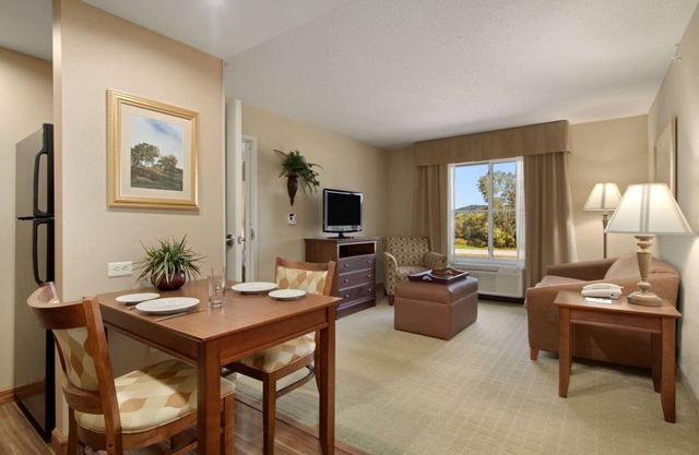 Homewood Suites by Hilton Rochester - Victor