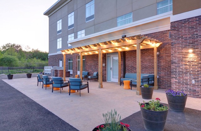 Homewood Suites by Hilton Hadley Amherst