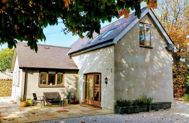 Honey Cottage