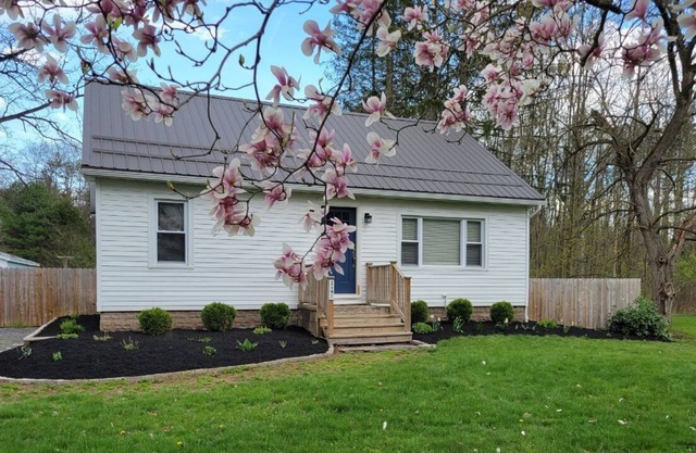 Honeysuckle Homestead