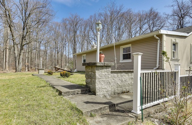 Hopewell Junction Escape w/ Smart TV!