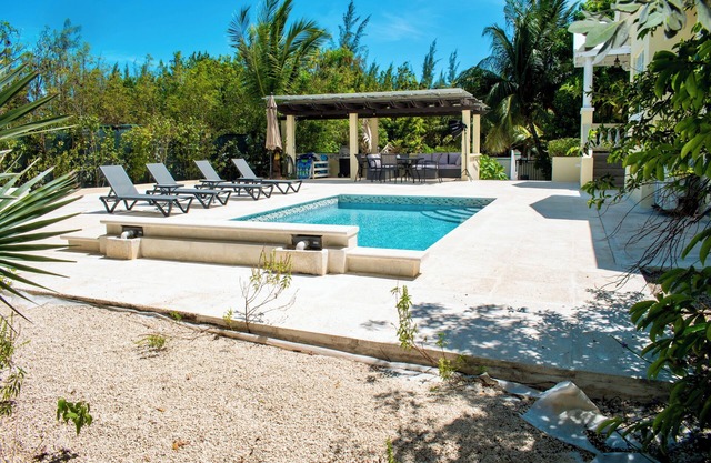 Hopewell Villa East, Schöne Villa 5 Minuten nach Gracebay.