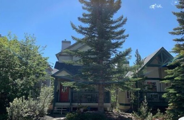 Horseshoe Bed and Breakfast: Private, Cozy Bachelor Suite