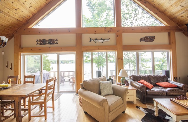 Horseshoe Lake Hideaway (w/ Hot Tub)