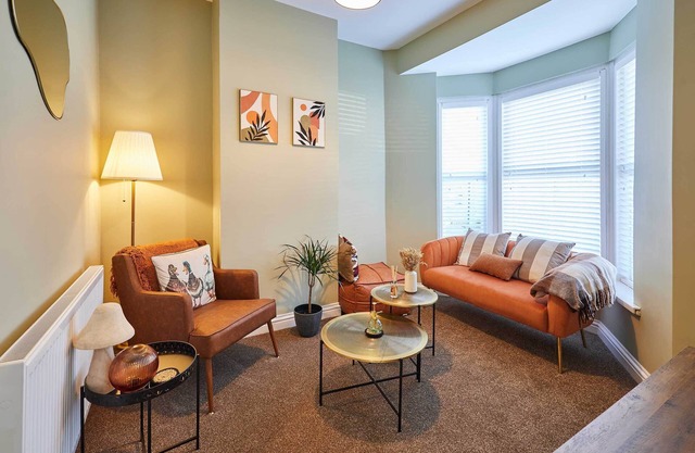 Host & Stay | Mayfield