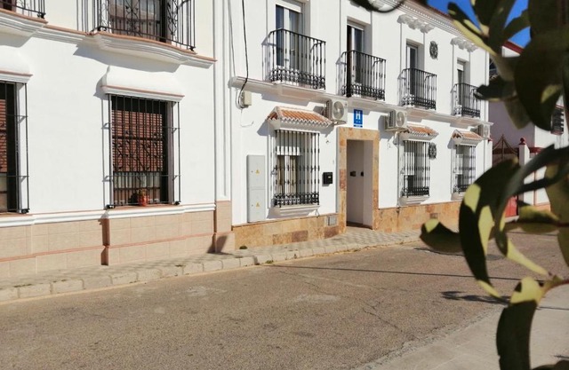 Hostal PILAS ALCARAYÓN