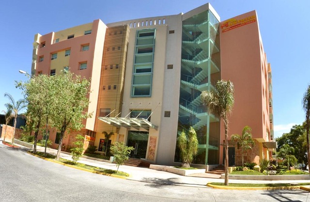 Hostalia Hotel Expo & Business Class