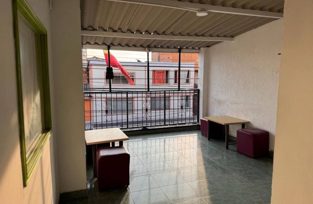 Hostel Bogota TU Sitio - Hospedaje Cerca A EL Terminal DE Transporte