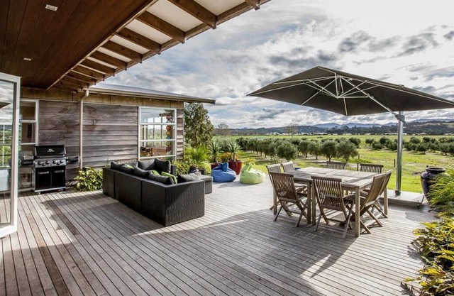 Hot Sands Olive Estate - Peaceful haven in a gated community close to estuary and golf courses