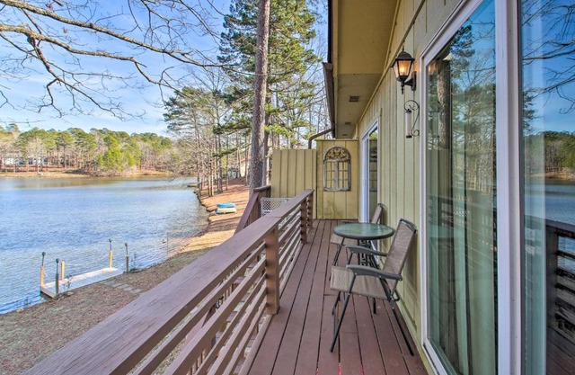 Hot Springs Village House on Lake Segovia!