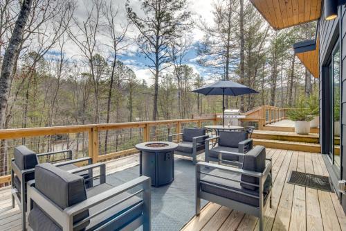 Hot Tub and Fire Pit Modern North Carolina Retreat
