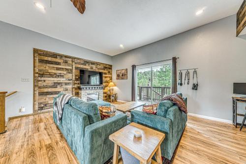 Hot Tub and Mtn Views Home Near Hiking in Ruidoso!