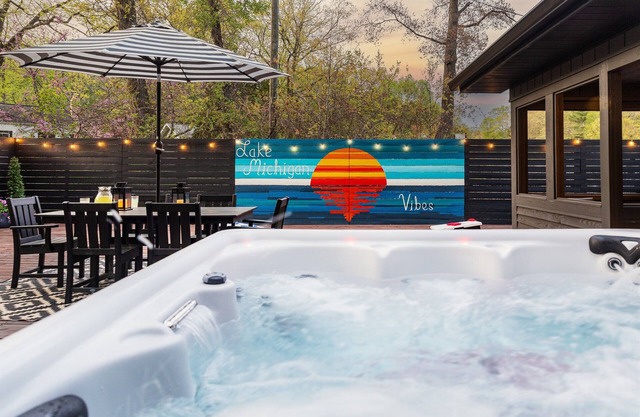 Hot Tub | Sauna | Walk to Lake | Fire Pit | 10 min to South Haven | Accessible