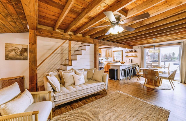 Hot Tub & Watercrafts: Lakefront Catskills Getaway