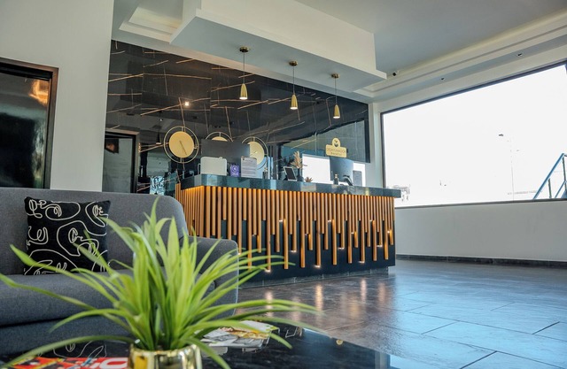 Hotel 5 Inn Select