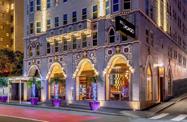 Hotel Adagio, Autograph Collection