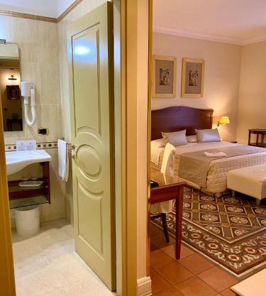 Hotel Akropolis - Museum Hotel