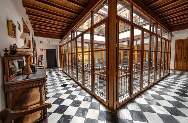 Hotel Alvar Fañez