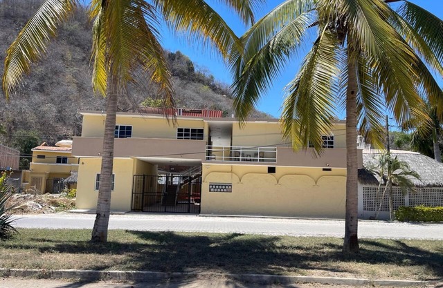 Hotel and Bungalows Palaces