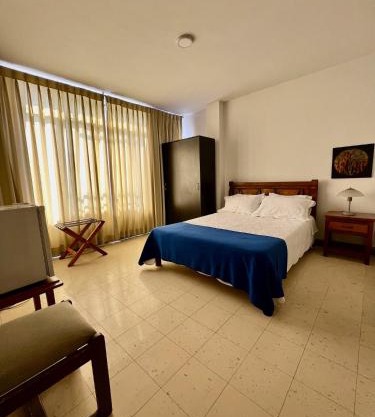 HOTEL ARMENIA CENTRO , Tenemos AGUA CALIENTE , Gracias