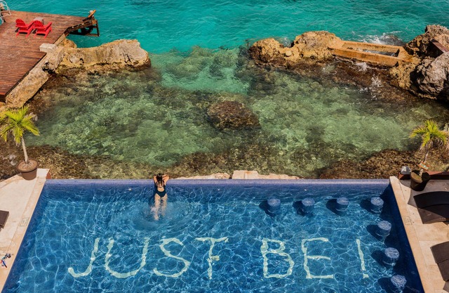 Hotel B Cozumel