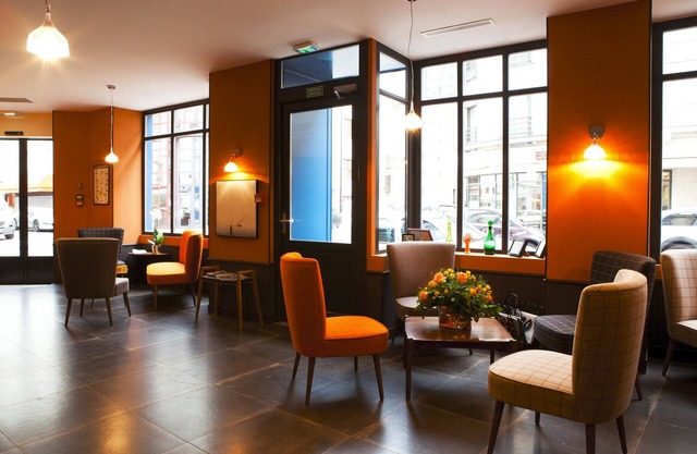 Hôtel Boris V. by Happyculture