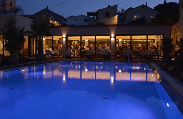Hotel Borovnik