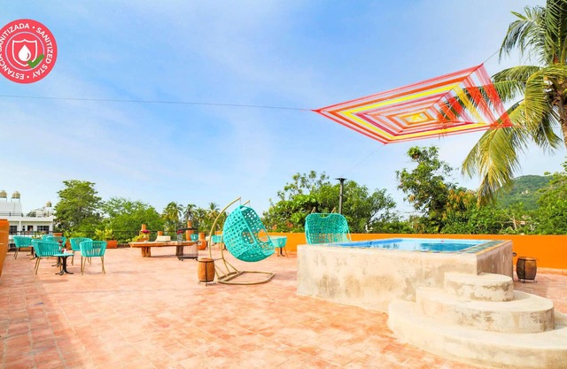Hotel Boutique Wirikuta | Suite para 4 | Alberca