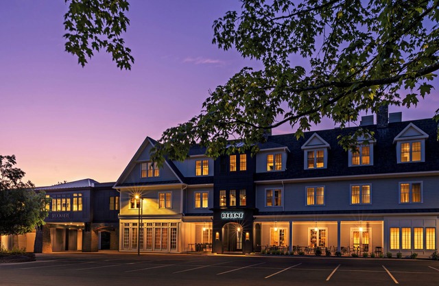 Hotel Brookmere & Arbor Spa