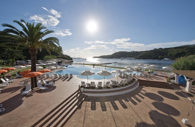 Hotel Cala di Mola