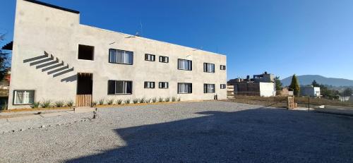 Hotel Caminos