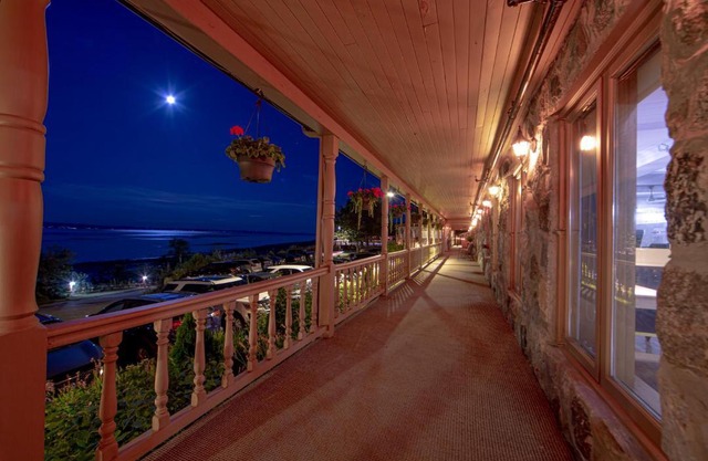 Hotel Cap-aux-Pierres