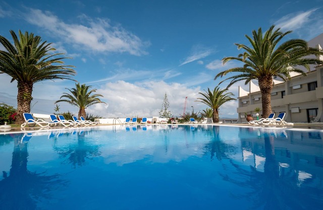 Hotel Caravelas