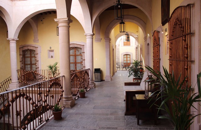 Hotel Casa Faroles