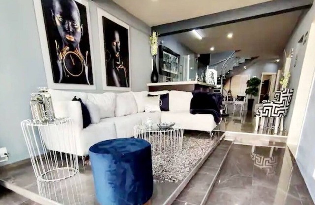 Hotel Casa Blanca & Suites