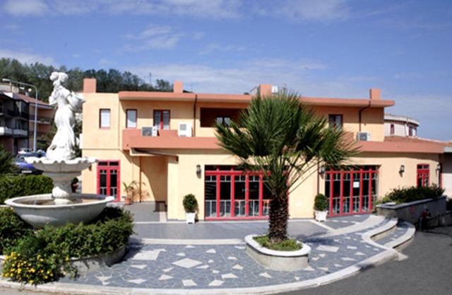 Hotel Castelmonardo