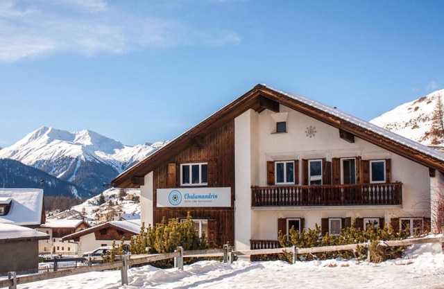 Hotel Chalamandrin