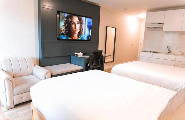 Hotel Civilia Lakeside by Civilia Golf Retreat
