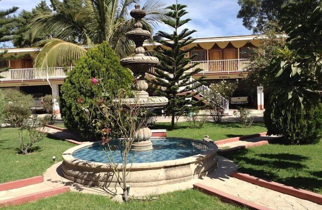 HOTEL CUATRO CAMINOS