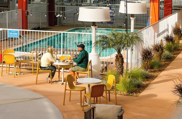 Hotel Del Sol