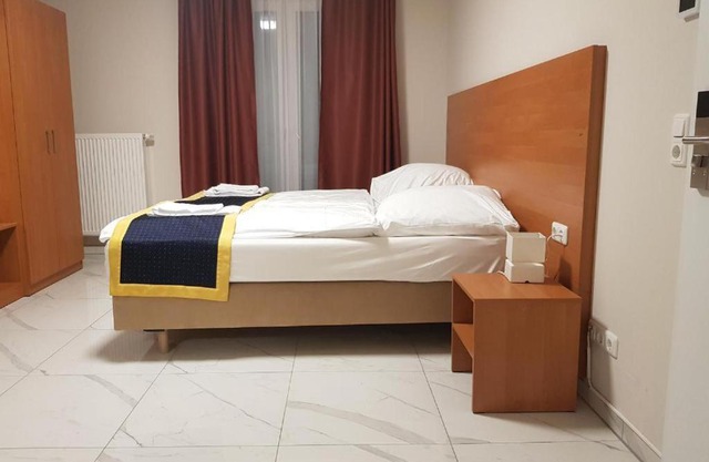 Hotel Emiliana am Bahnhof