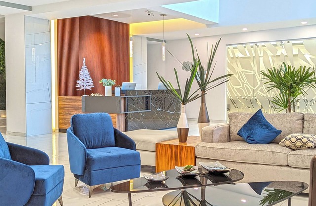Hotel Fray Select