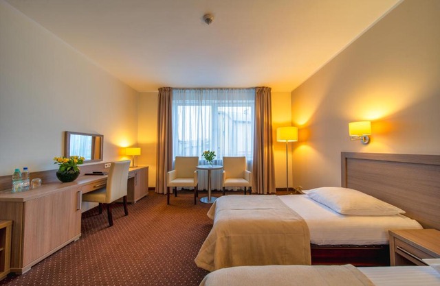 Hotel Gromada Arka Lux