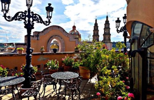Hotel Hacienda Los Narcisos
