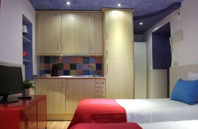 Hotel In Valdepeñas With Other, Security/Safety, Tv