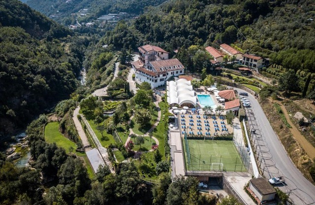 Hotel Lago Bin