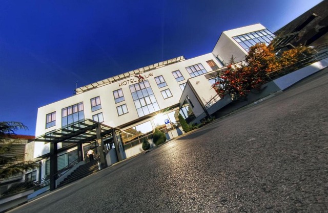 Hotel Lav Vukovar